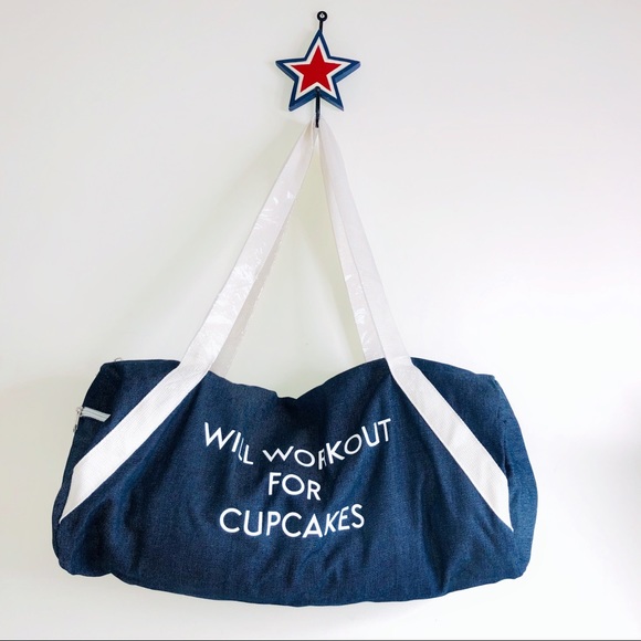 Private party will work out for cupcakes gym bag. - Picture 2 of 7